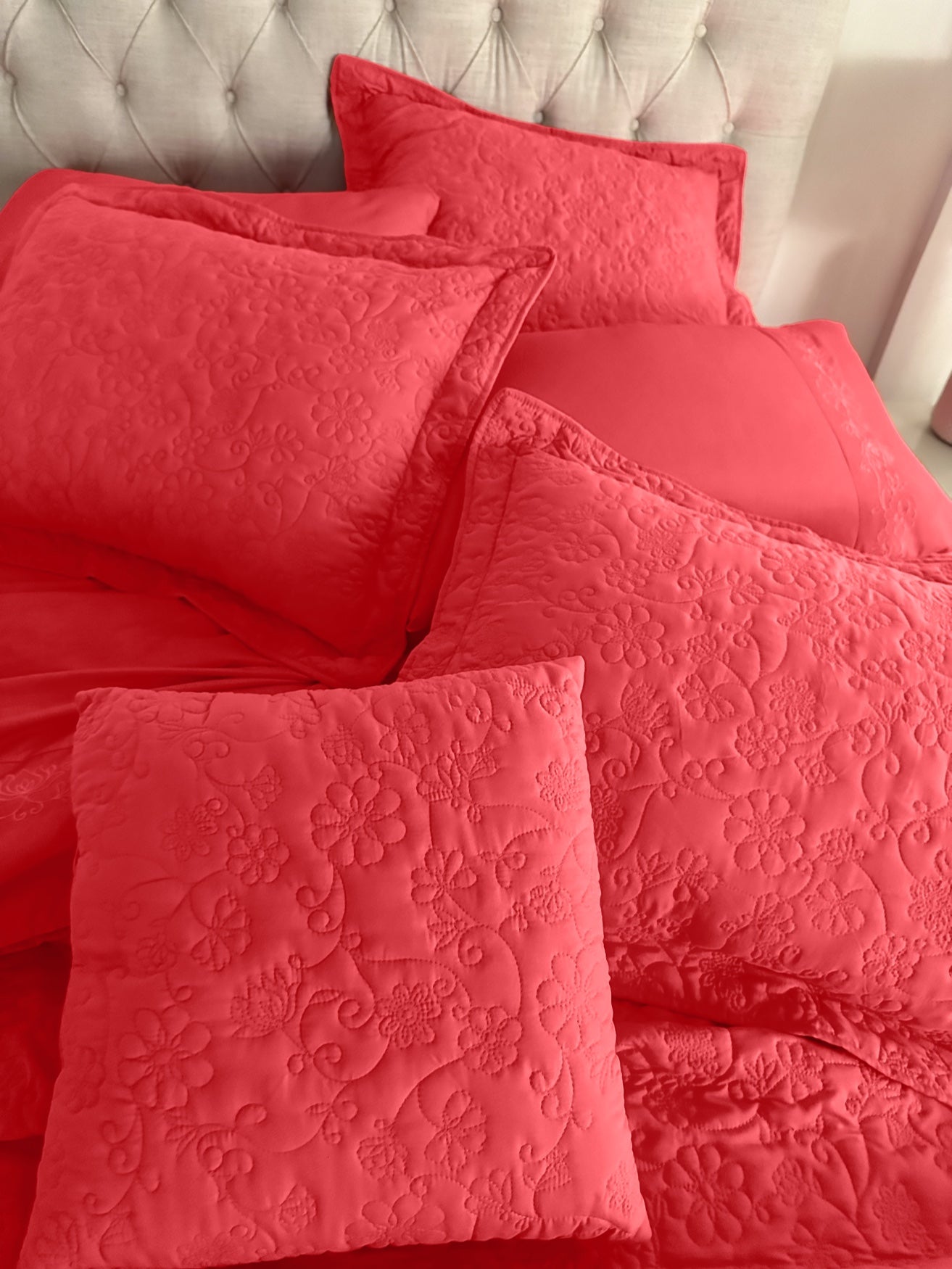 Anna Bedspread image number 12