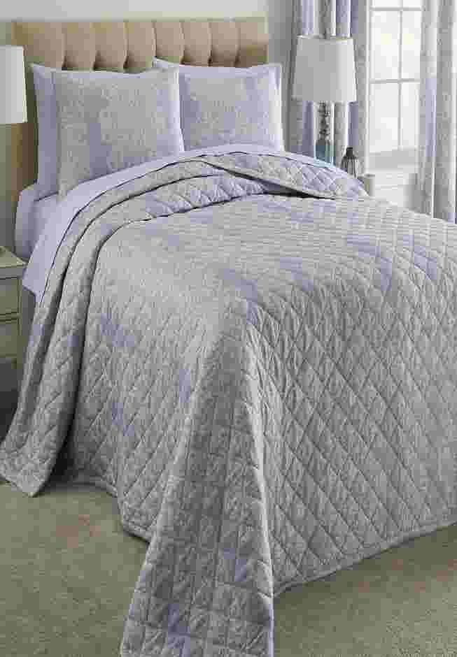 Delia Bedspread Set image number 0