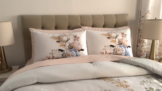 Odette Comforter Set image number 2