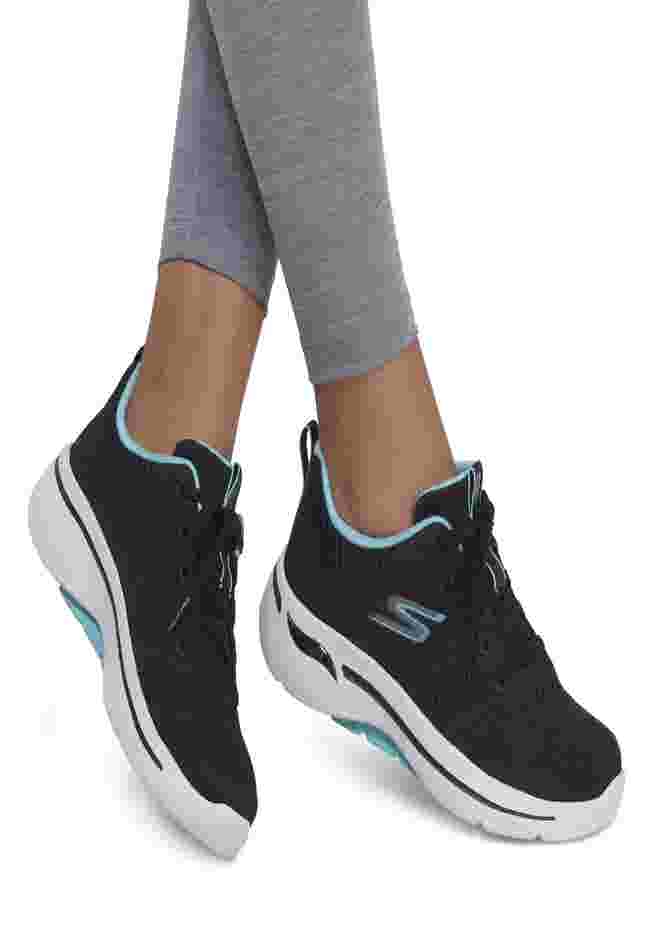 The Arch Fit Lace Up Sneaker image number 7