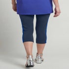 Everyday Stretch Cotton Capri Legging image number null