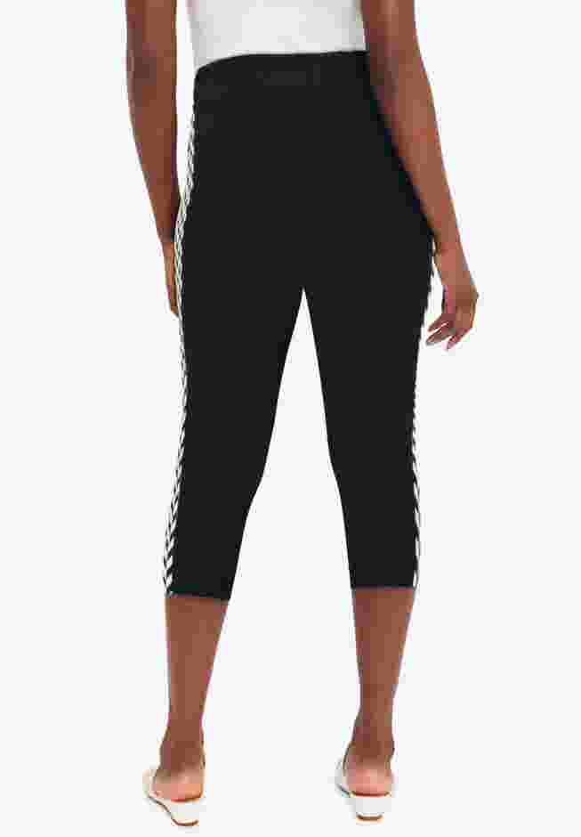 Everyday Stretch Cotton Capri Legging image number 1