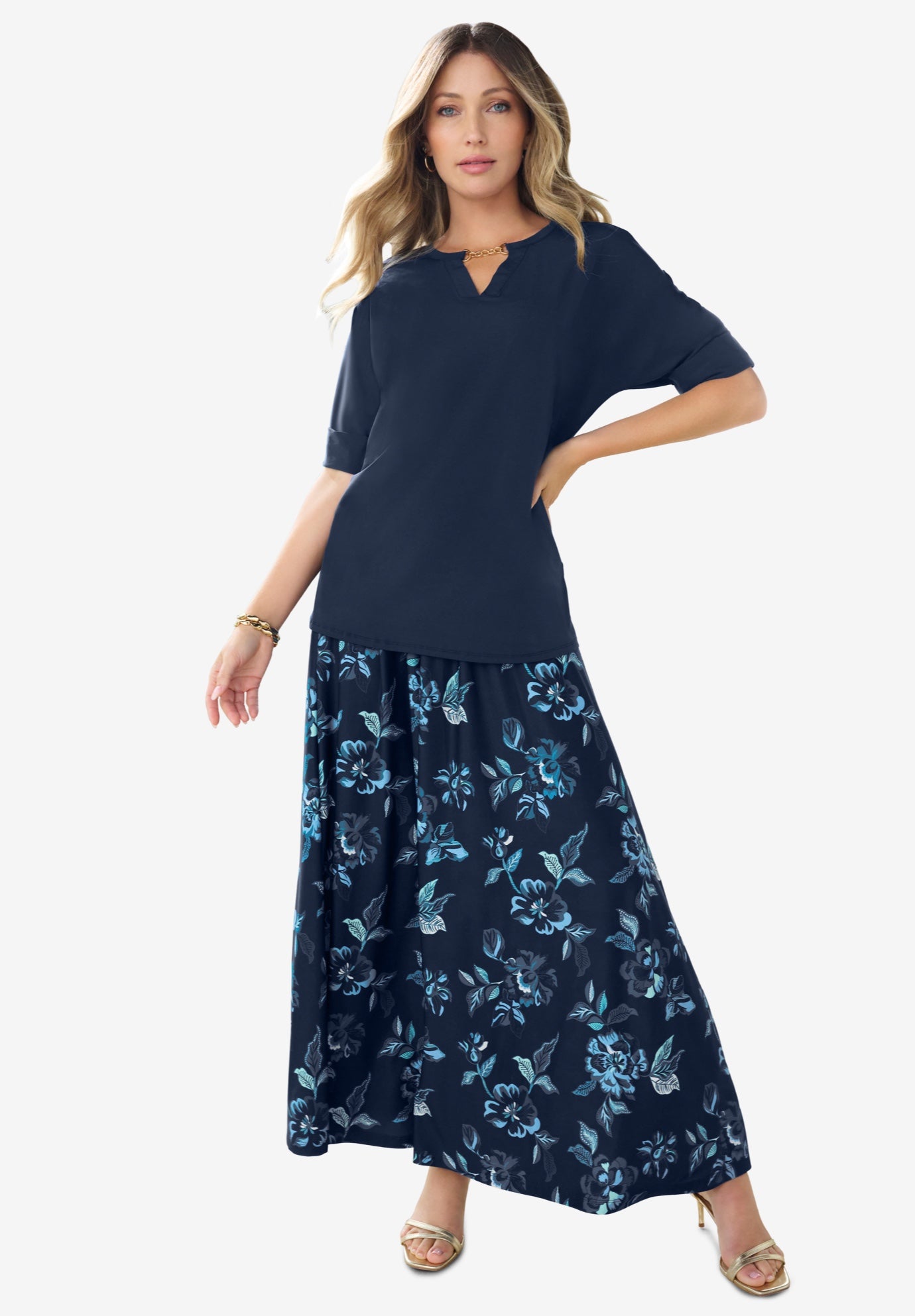 Ultrasmooth® Fabric V Neck Tee with Chain Detail image number 1