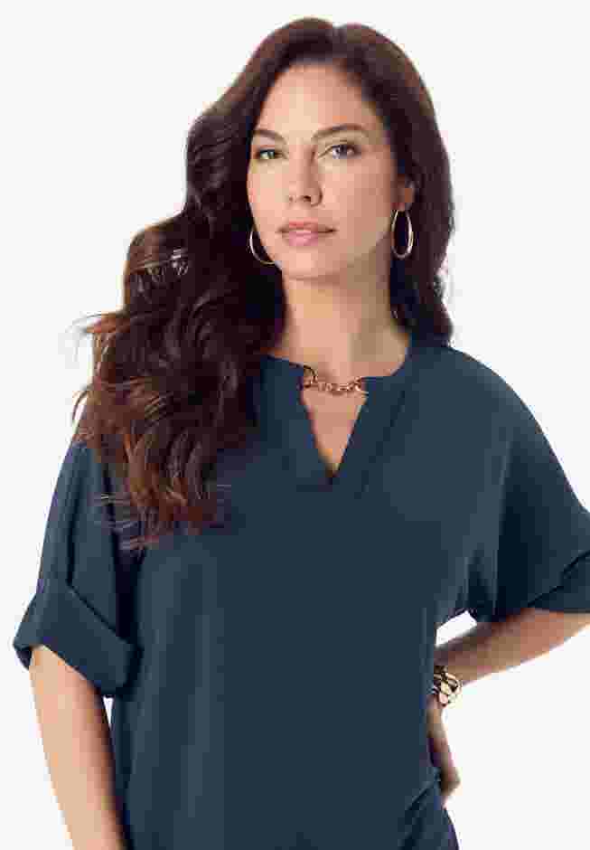 Ultrasmooth® Fabric V Neck Tee with Chain Detail image number 3