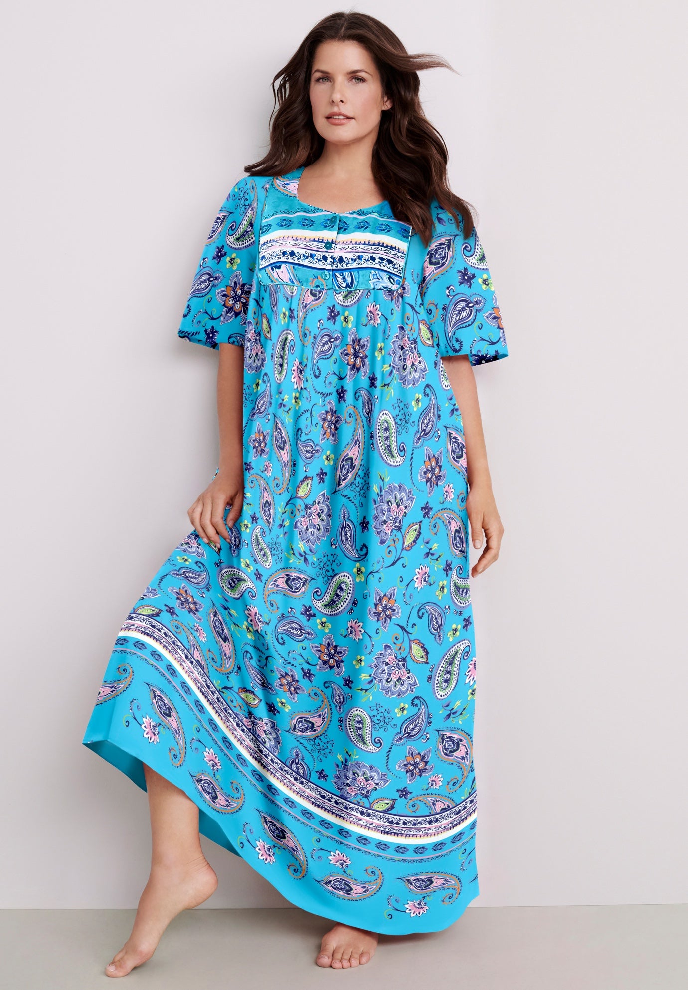 Bib Front Lounger image number 0