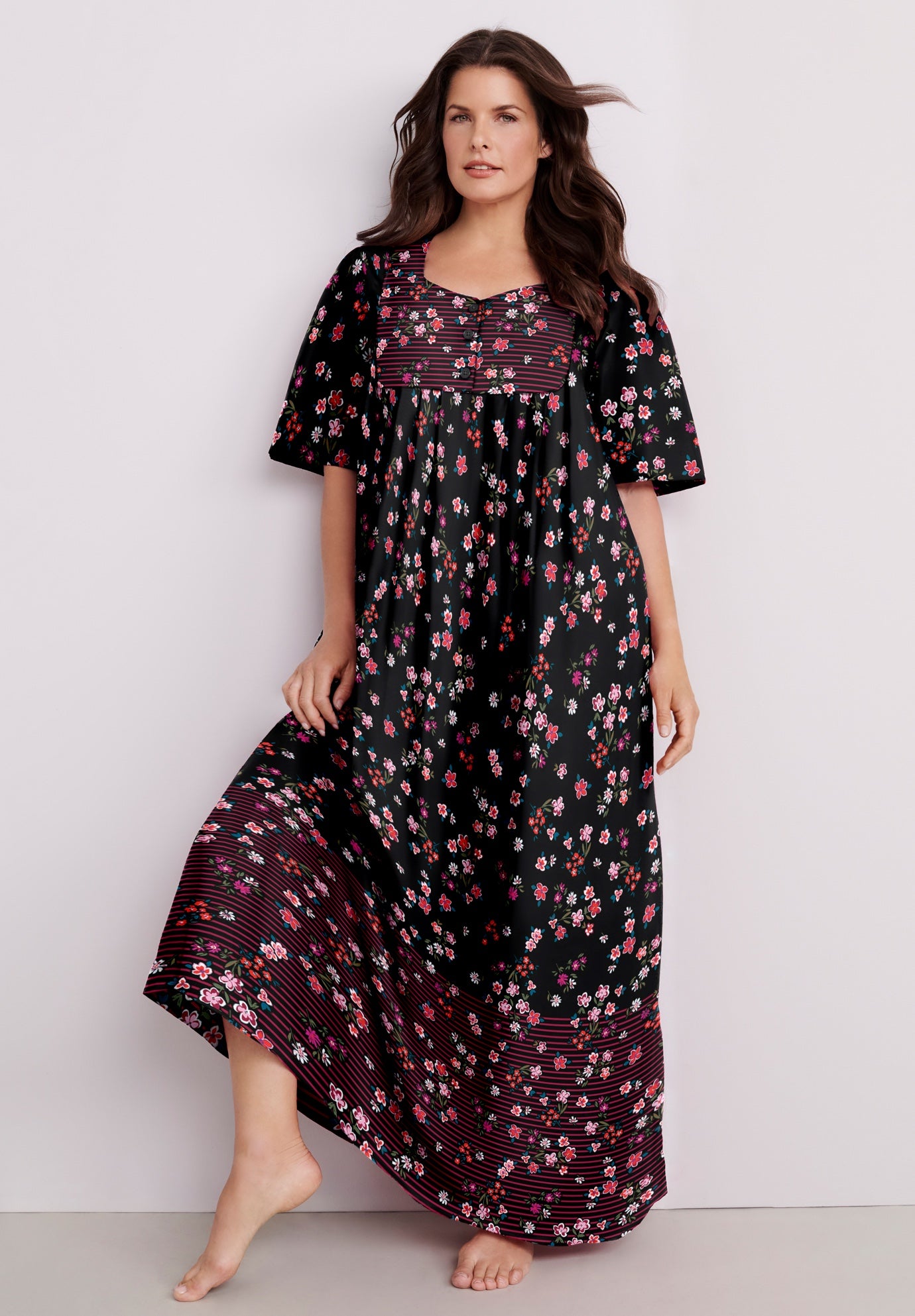 Bib Front Lounger image number 0