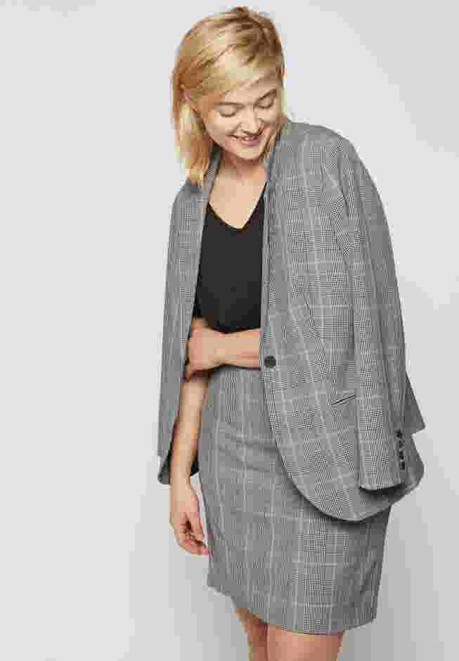 Pencil Skirt image number 3