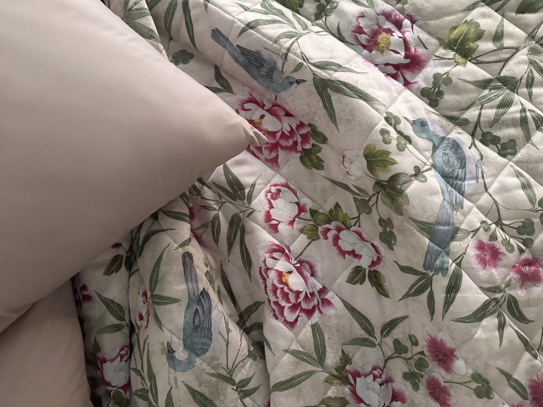 Lyocell Cotton Birdsong Quilt Set image number 3