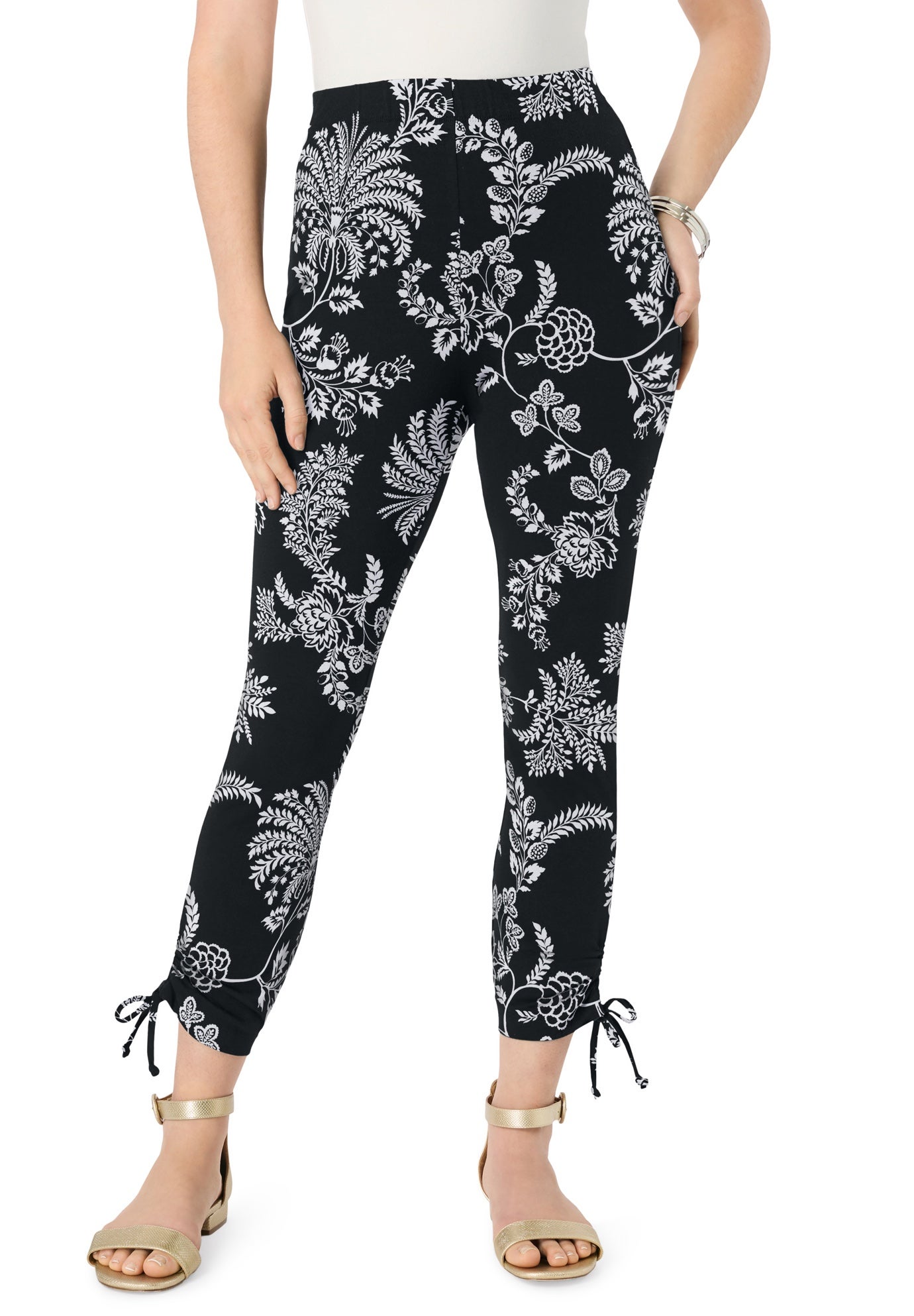 Lace-Up Capri Leggings image number 1