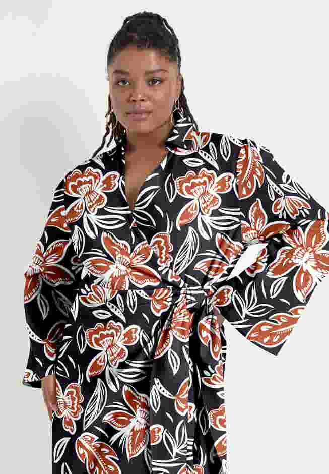Midi Wrap Dress image number 3