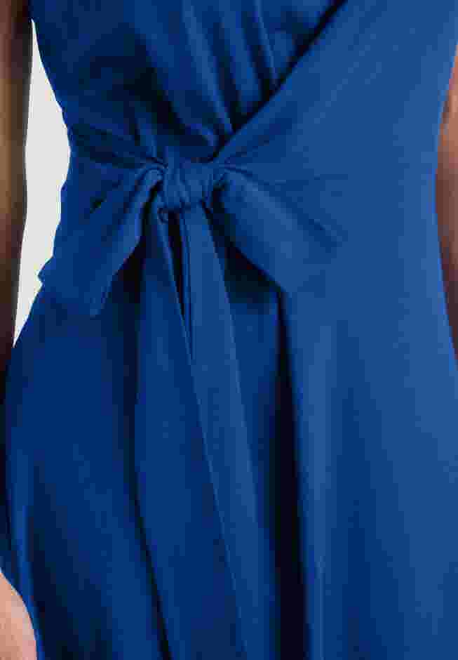 Side Tie Maxi Dress image number 3