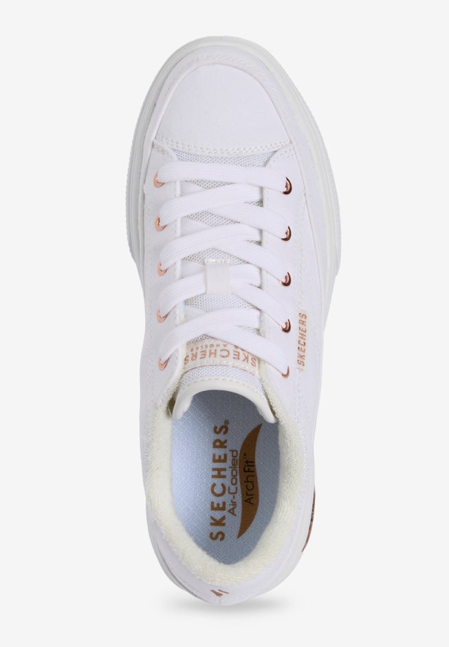 The Arcade Slip On Arch Fit Sneaker image number 4