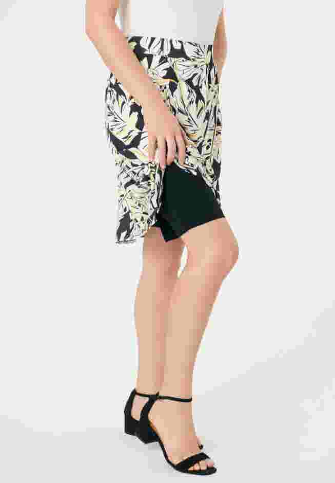 Ultrasmooth® Fabric A-Line Skort image number 1
