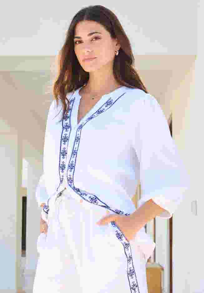 Embroidered Button-Down Shirt image number 3