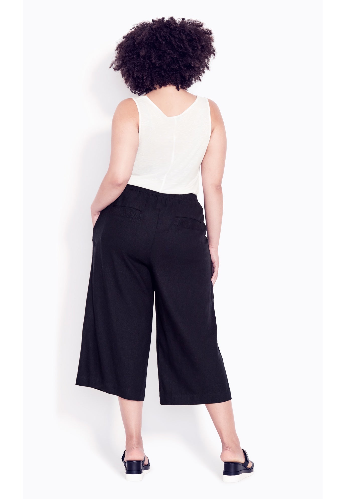 Wide Leg Crop Pant image number 1