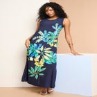 Plus Size Sleeveless Crew Neck Maxi Dress image number null