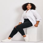 Butter Denim Skinny Jean image number null