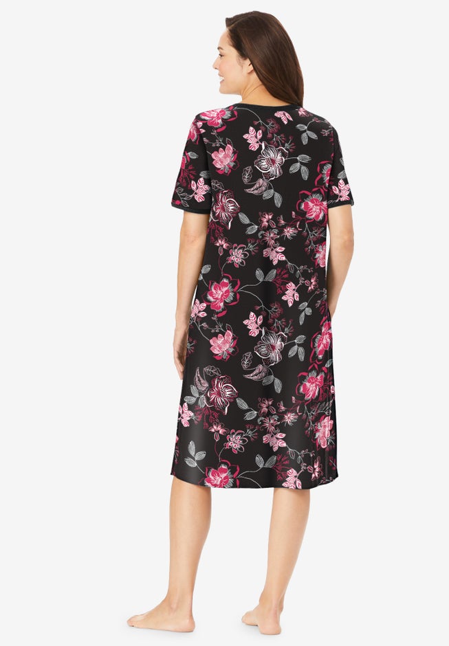 Short T-Shirt Lounger image number 1