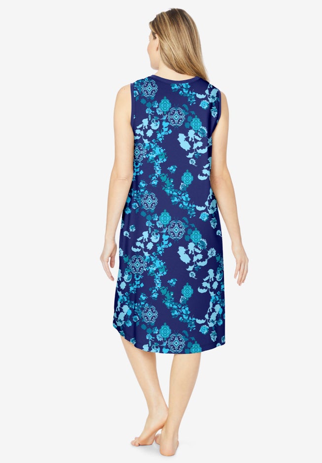 Trapeze V-Neck Short Lounger image number 1