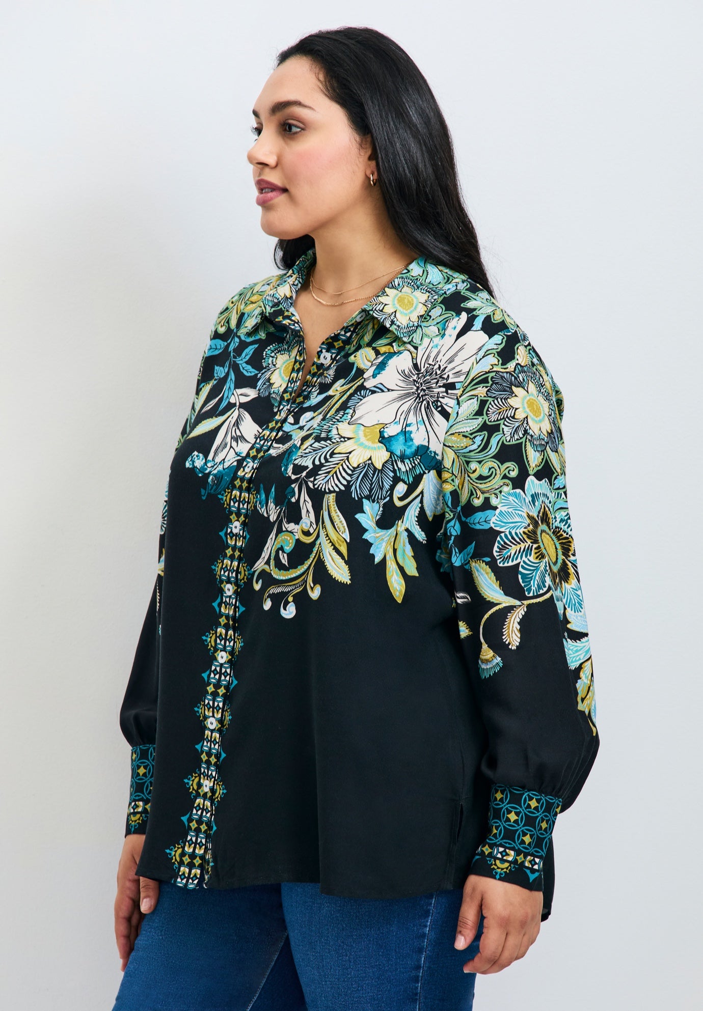 La Luna Button Down Shirt image number 2