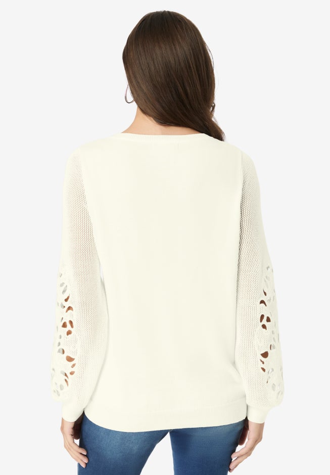 Plus Size Pullover Sweater with Cutout Detail image number 3