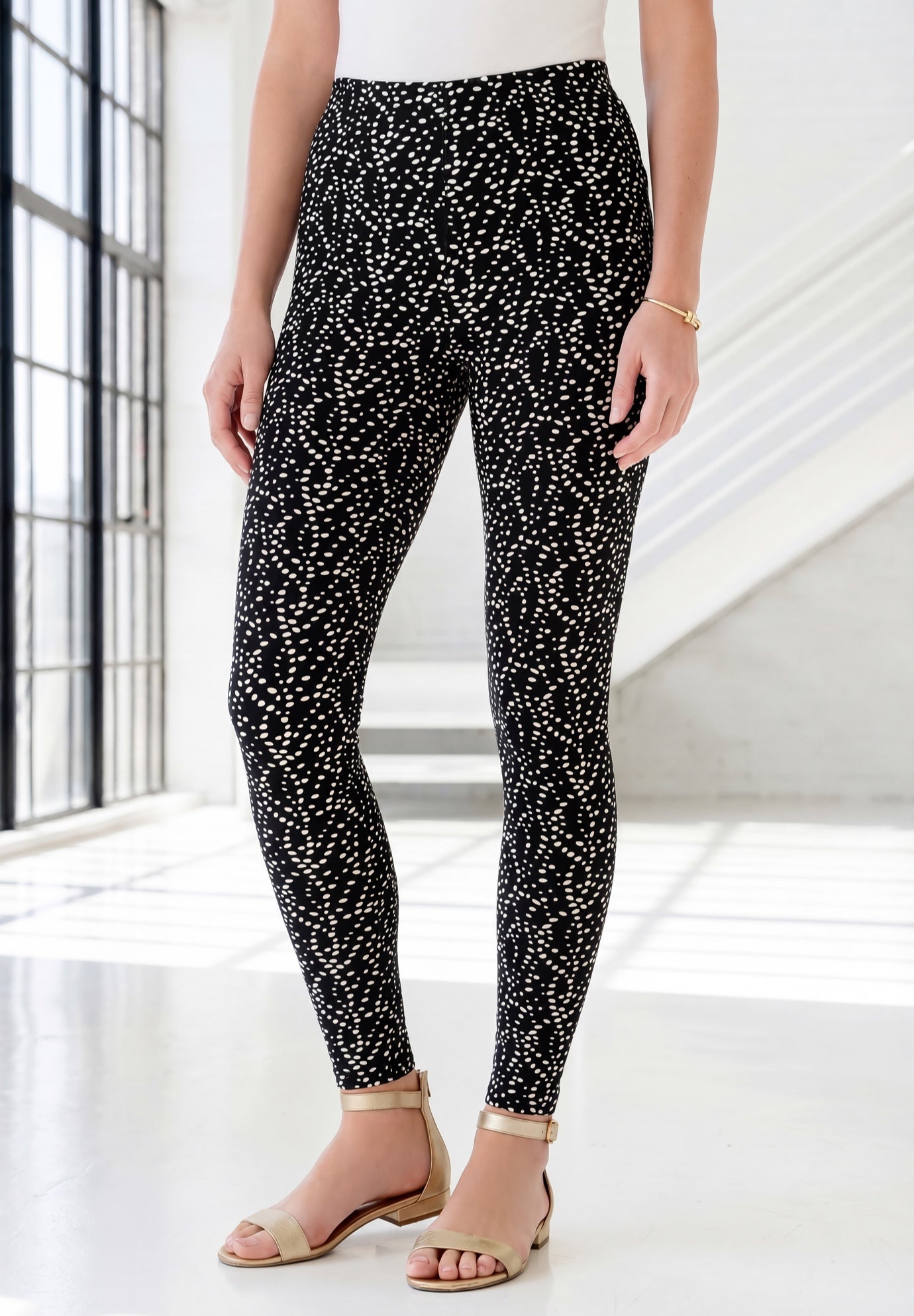 Plus Size Essential Stretch Ankle Length Pull-On Legging image number 0