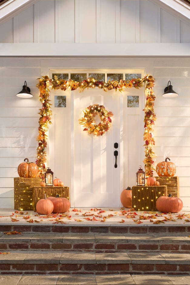 Pre-Lit Carved Resin Pumpkin image number null