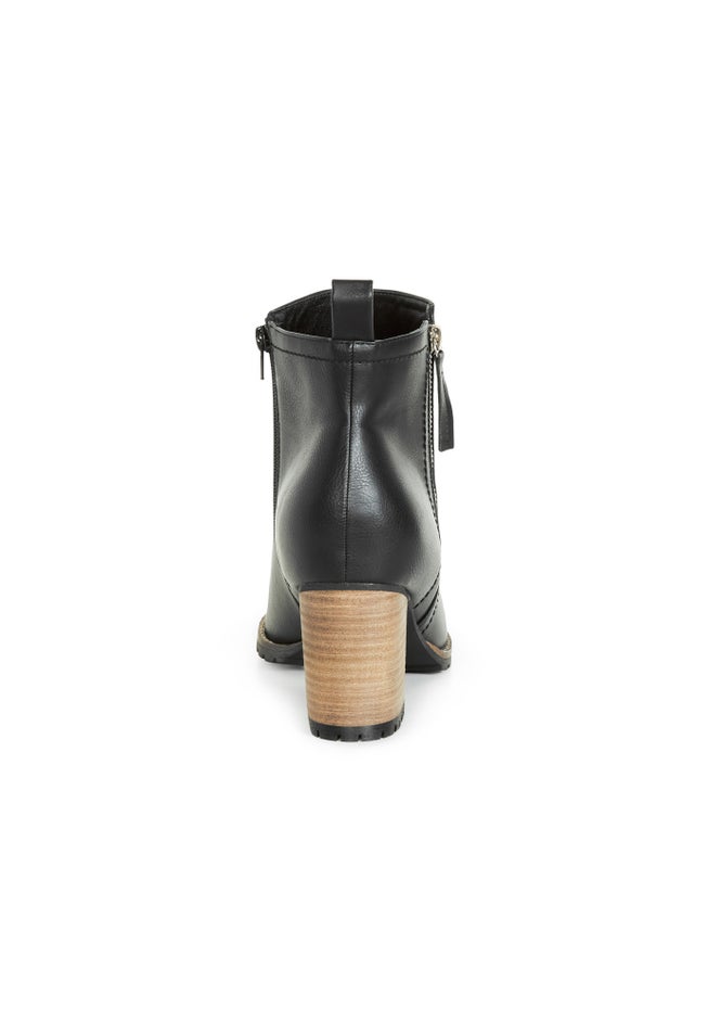 Mila Ankle Boot image number null
