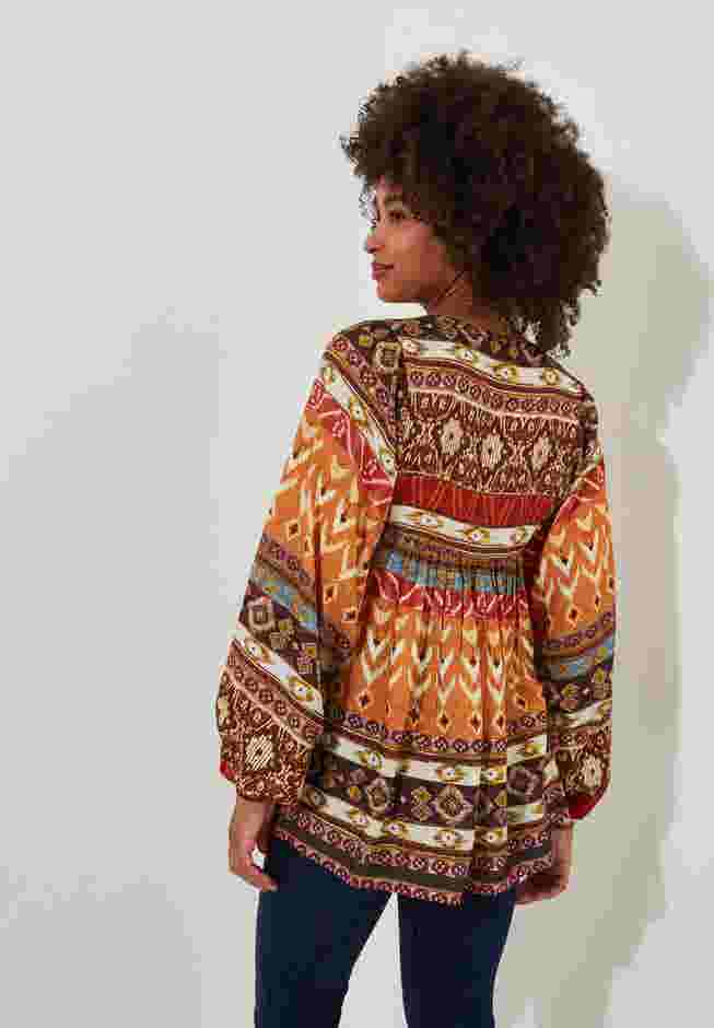 Blouson Sleeve Beaded Tunic image number 2