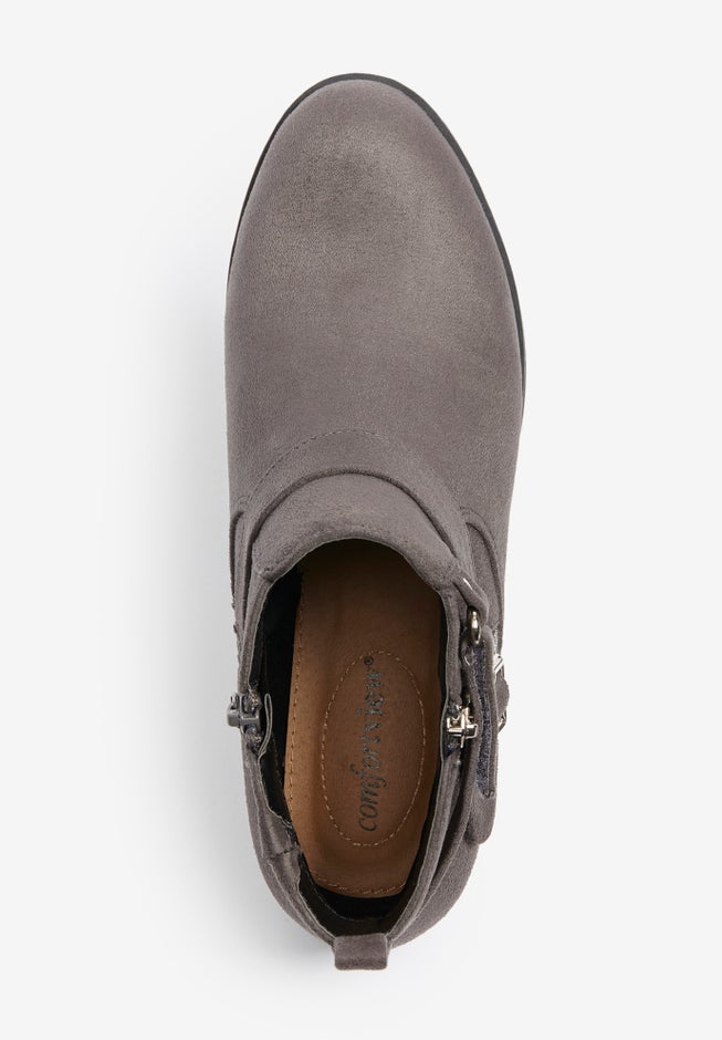 The Lux Bootie image number 4