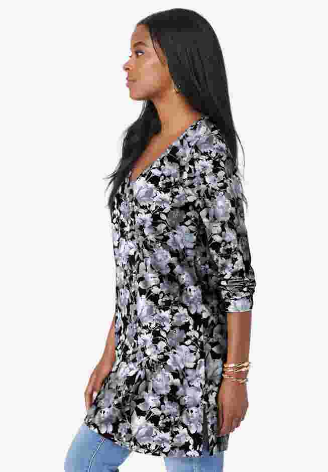 Ultimate Long Sleeve V Neck Tunic image number 2