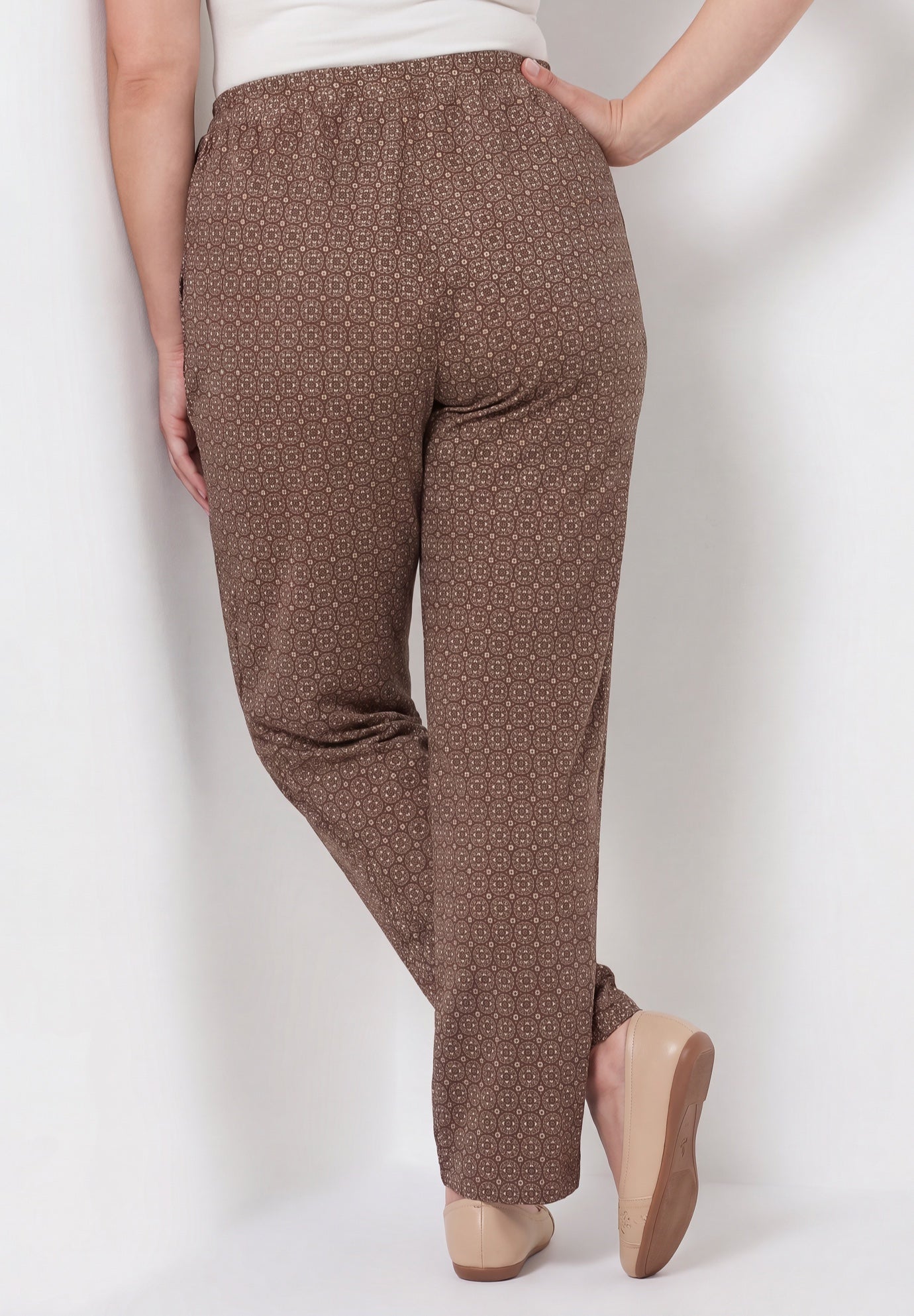 Suprema&reg; Pant image number 1