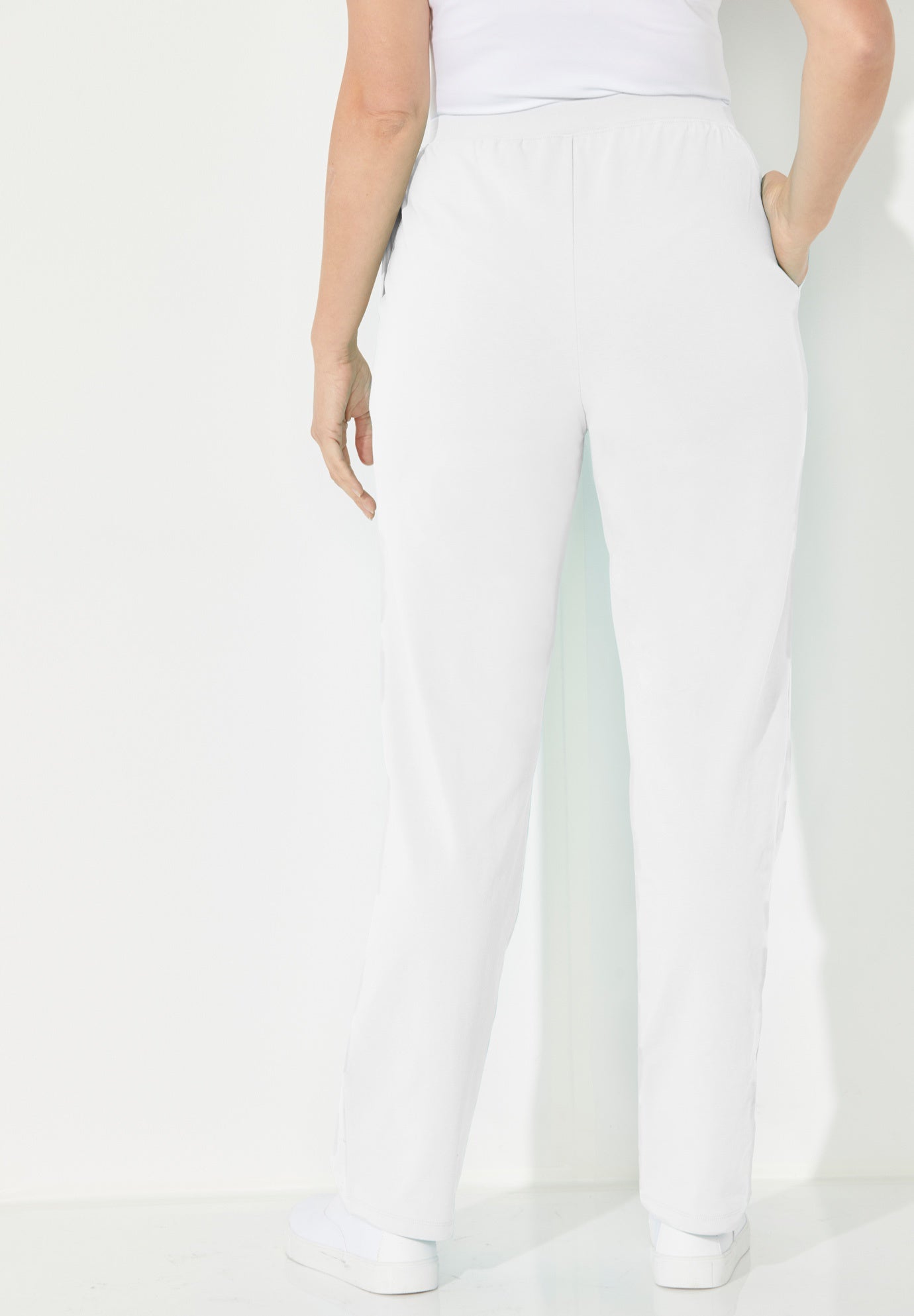 Suprema&reg; Pant image number 2