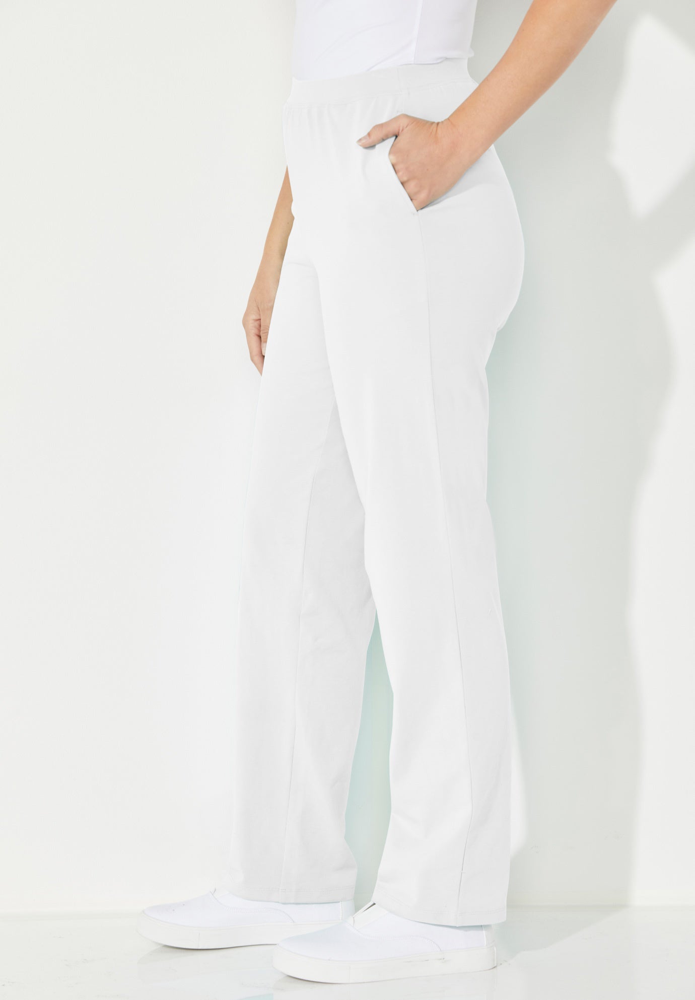 Suprema&reg; Pant image number 3