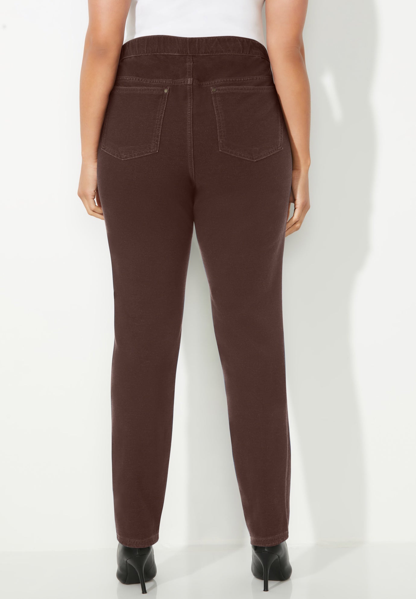 The Knit Jean image number 4