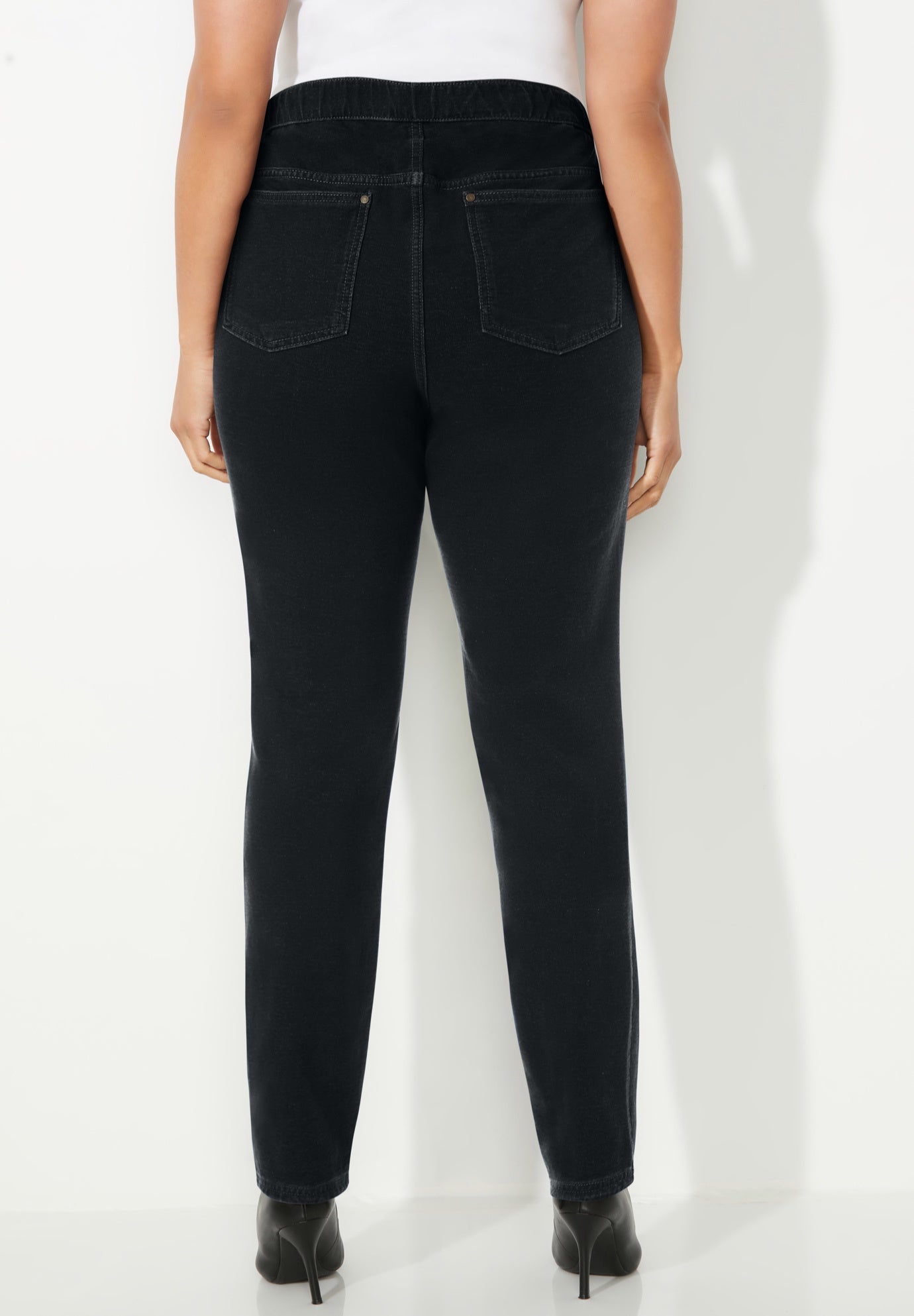 The Knit Jean image number 3