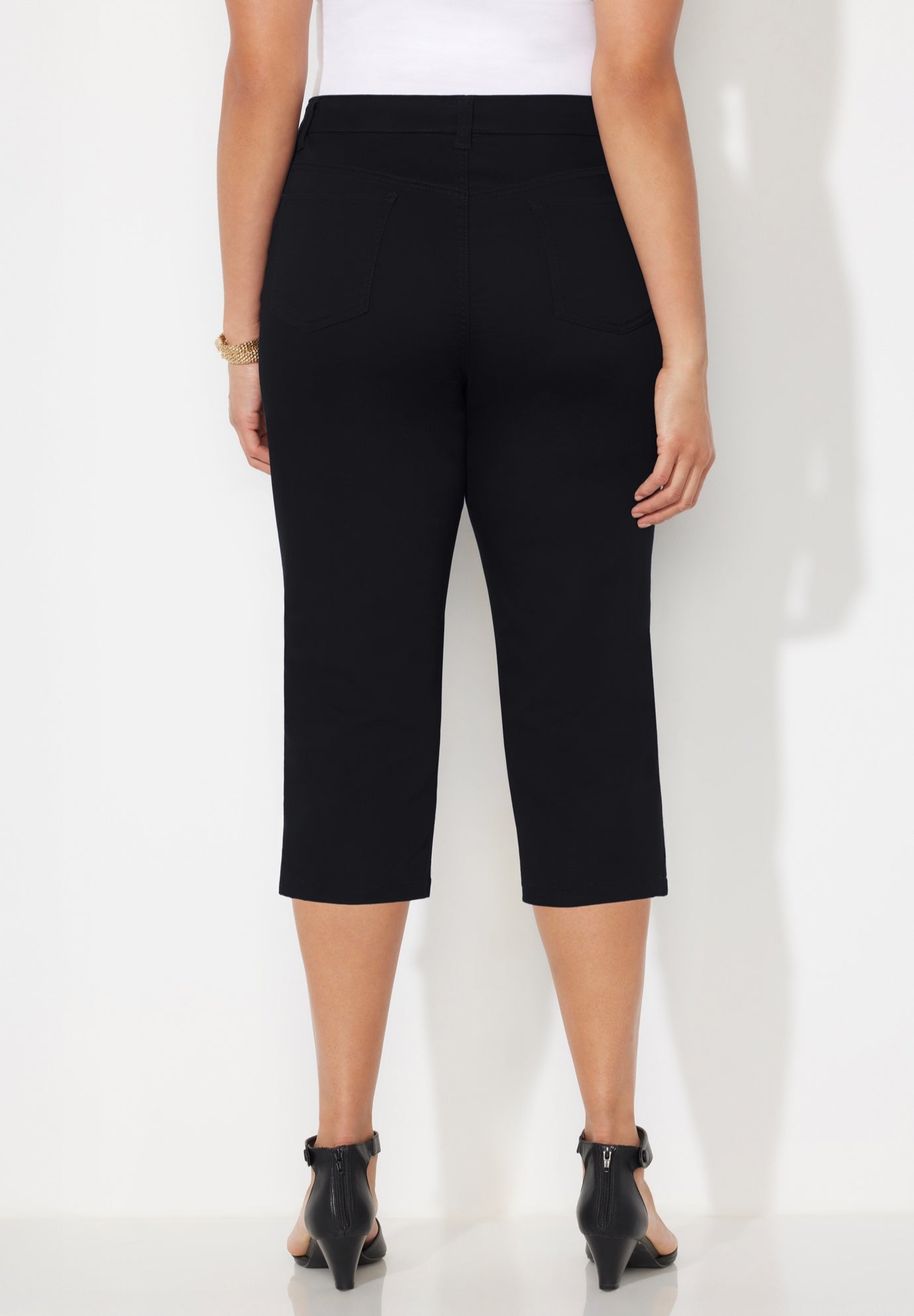 Sateen Stretch Capri image number 1