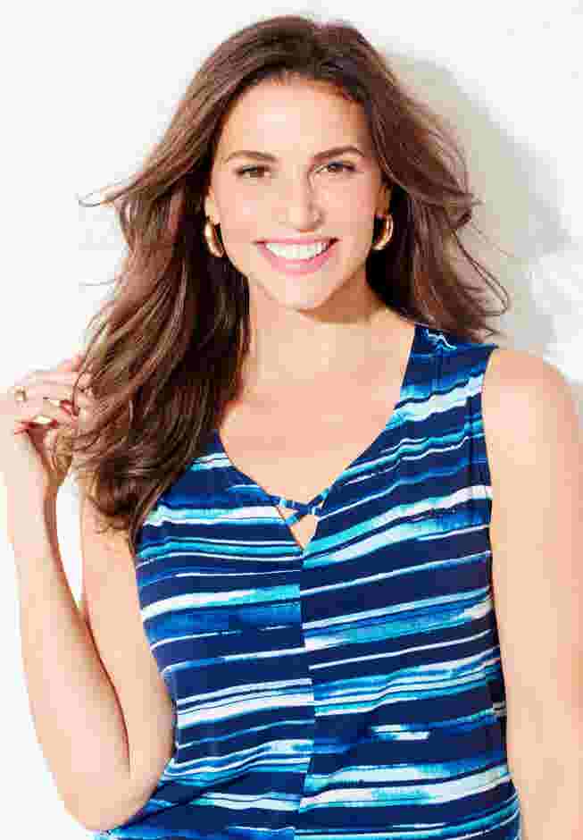 Crisscross Timeless Tank image number 3