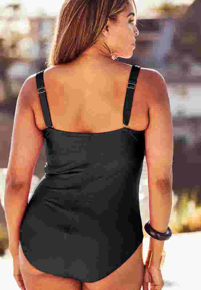 Ruched Twist Front One Piece Swimsuit image number 1