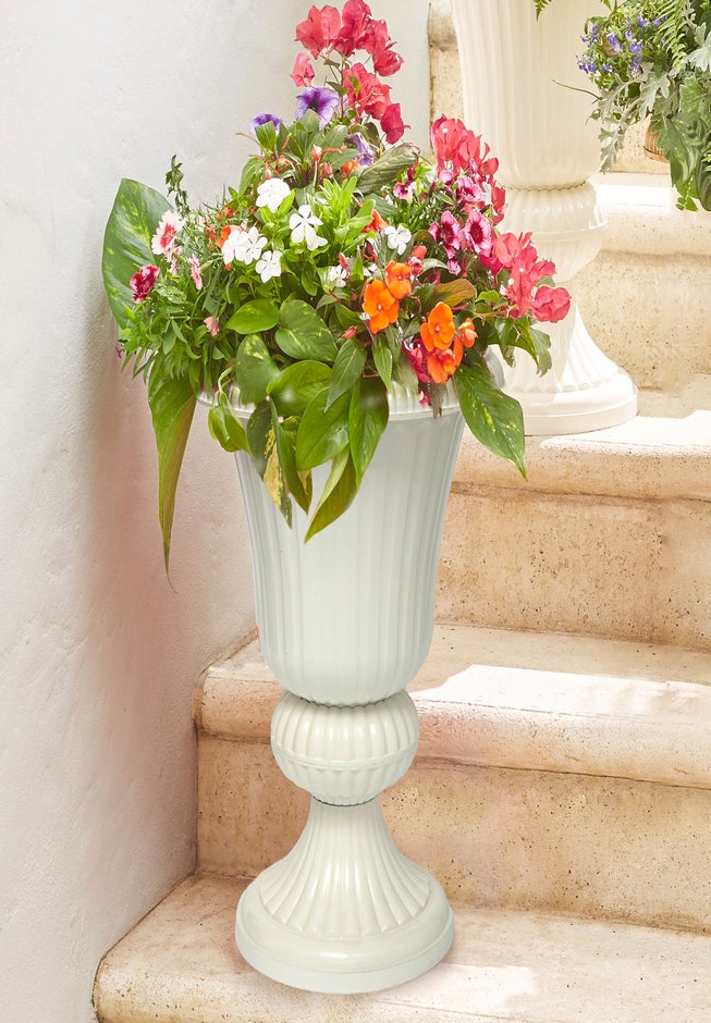 Traditional Embry Plastic Urn Planter image number 0