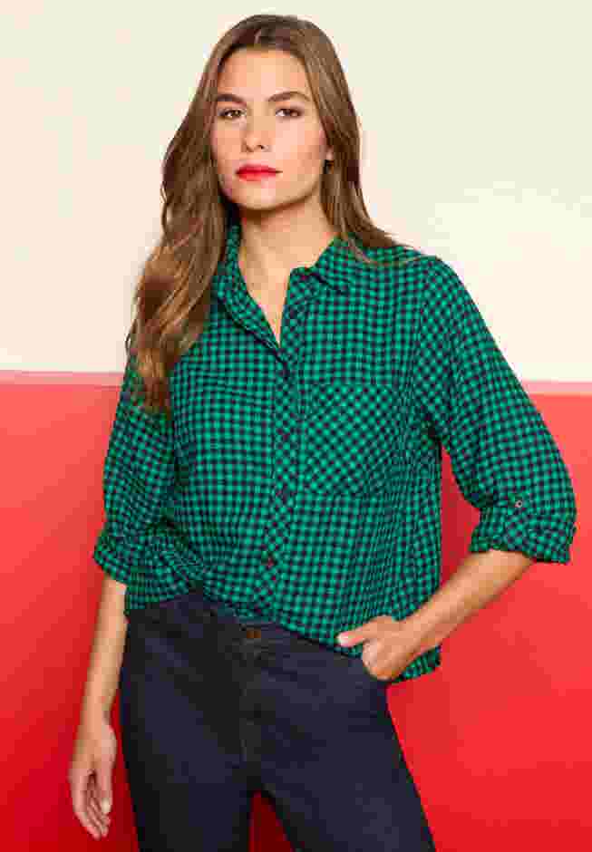 Classic Plaid Button-Front Shirt image number 0