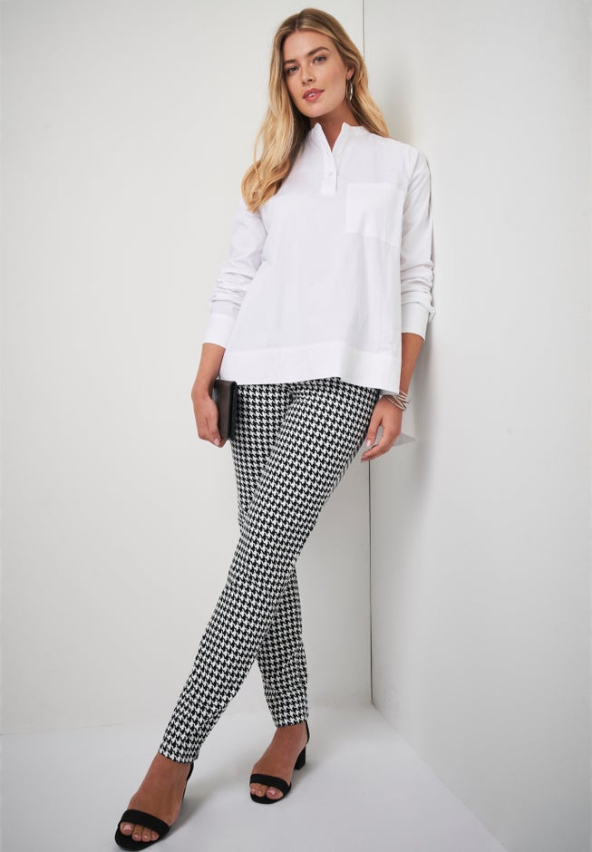 Comfort Waist Stretch Denim Straight Leg Jean image number 2