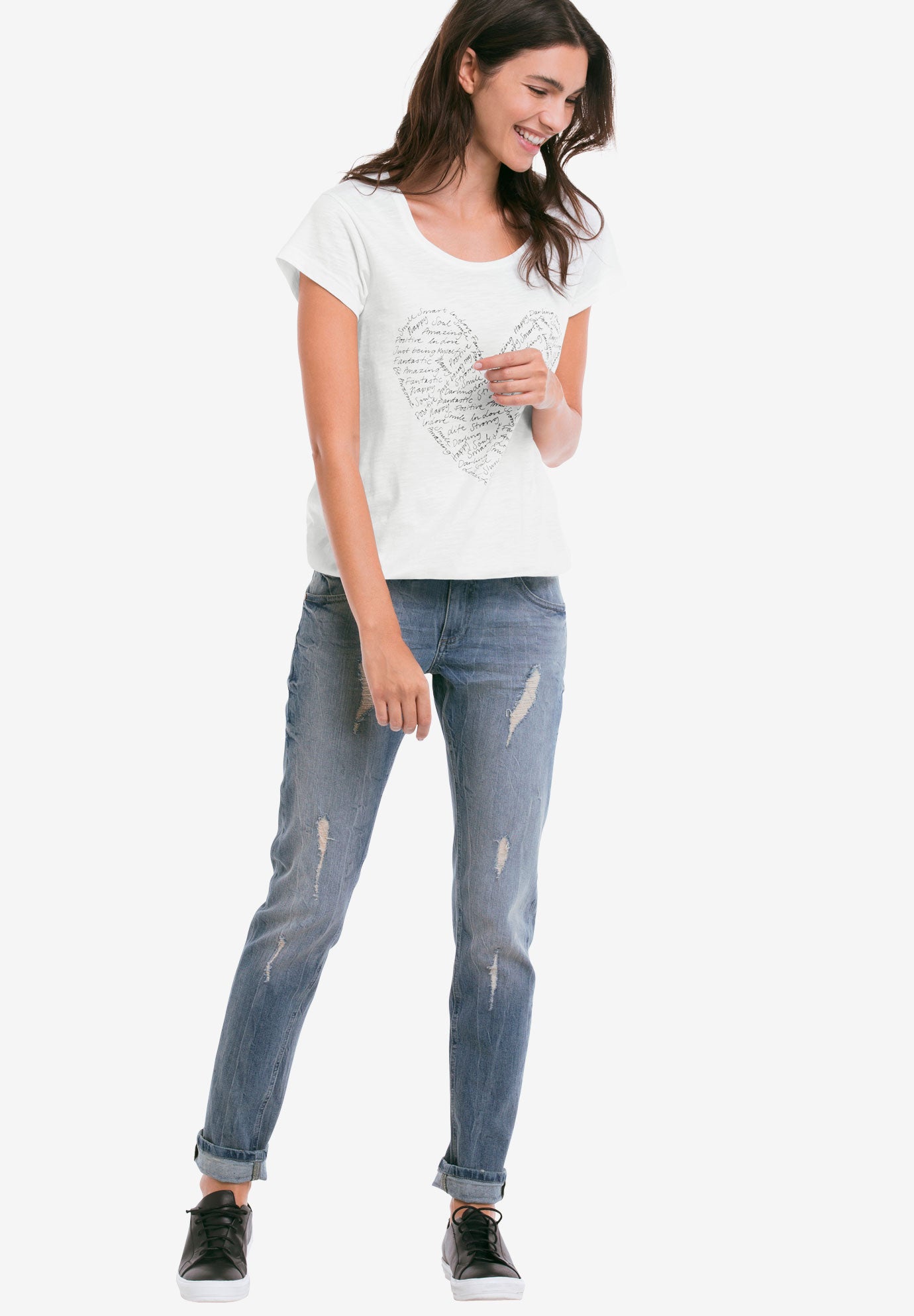 Graphic Scoop Neck Tee image number 3