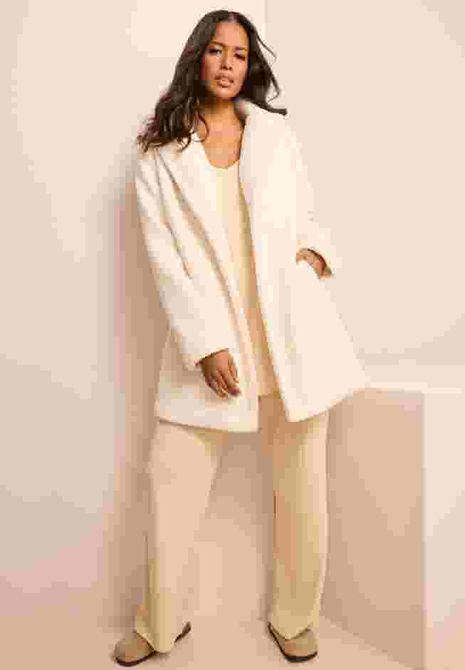 Plus Size Mid Length Teddy Faux Fur Coat image number 0