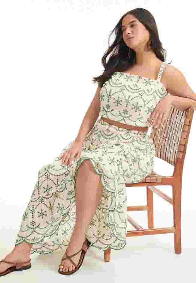 Eyelet Scalloped Hem Maxi Skirt image number 2
