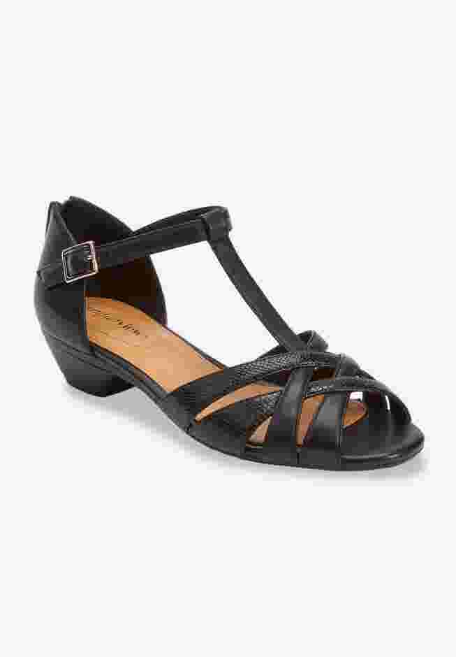 The Josephine Pump By Comfortview image number 0
