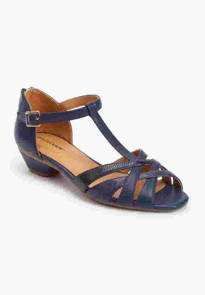 The Josephine Pump By Comfortview image number 0