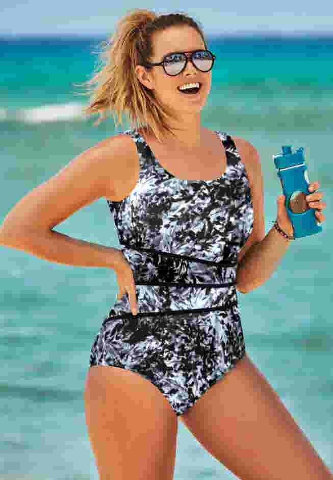 Chlorine Resistant Spliced Tank One Piece Swimsuit image number 0