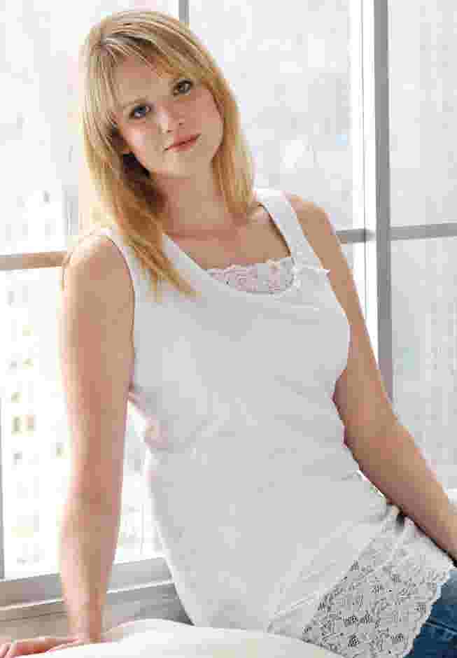Lace Hem Tunic Tank image number 4