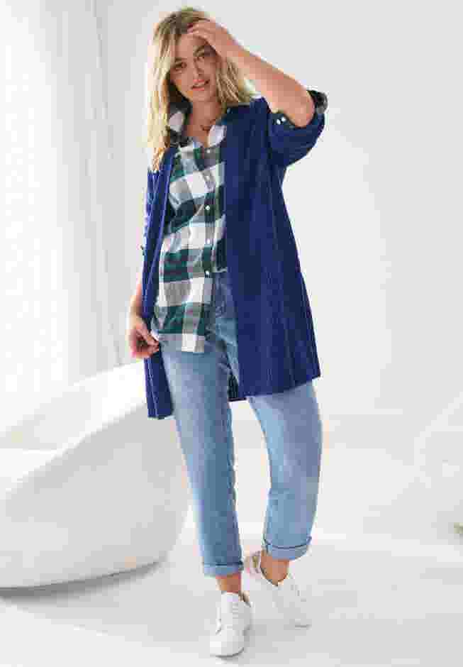 Boyfriend Jeans image number 4